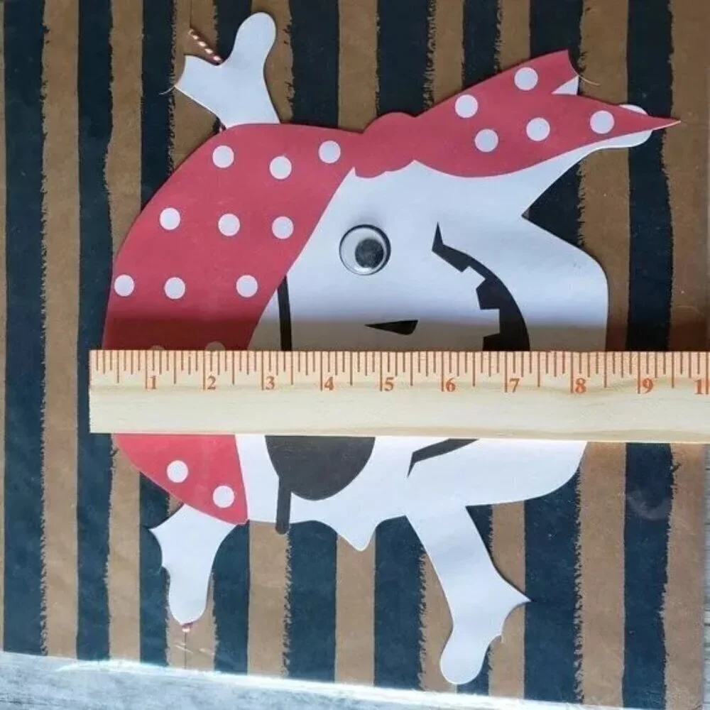 NWT - Meri Meri Ahoy There Pirate Garland 8-ft - 10 themed pennants